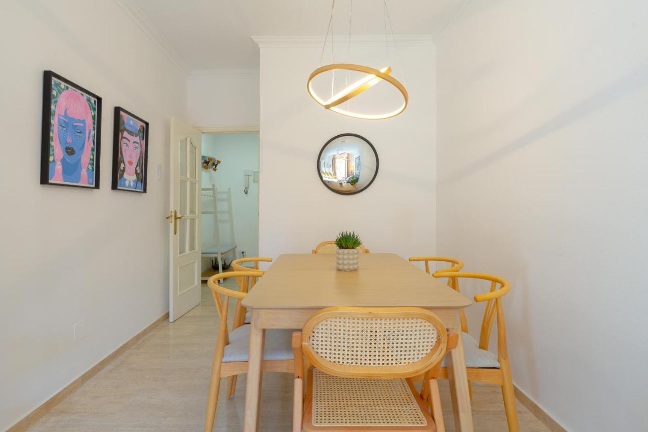 Bright Apartment With Patio And Balconies In The Center Malaga Exterior photo